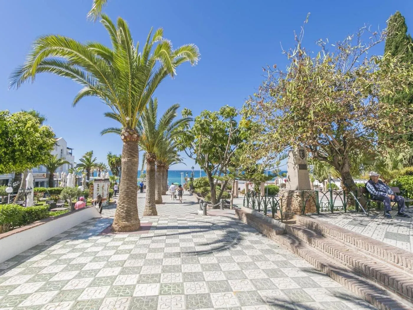 Nerja Sun Apartments Las Fuentes