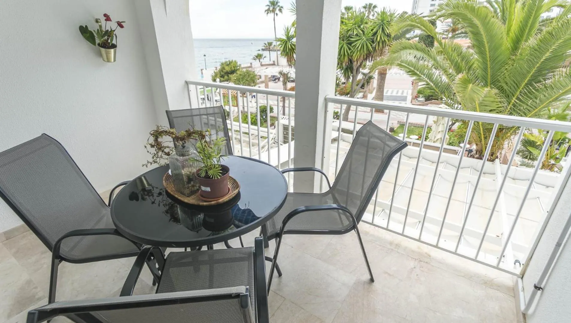 Nerja Sun Apartments Las Fuentes