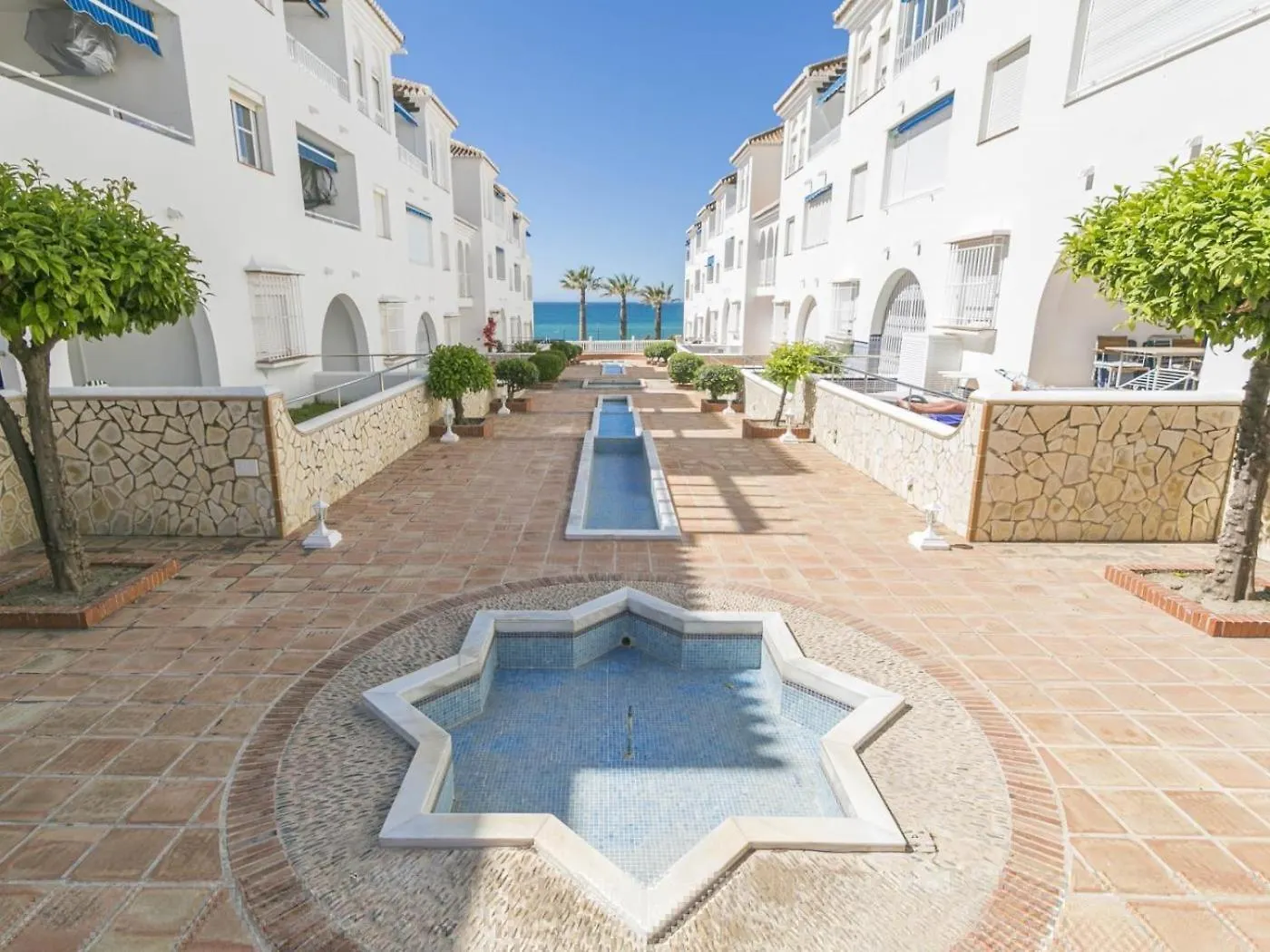 Nerja Sun Apartments Las Fuentes